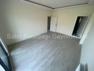 SABRİ PINARBAŞI'dan EDREMİT'te SATILIK ARAKAT ÖNCEPHE 1+1 DAİRE