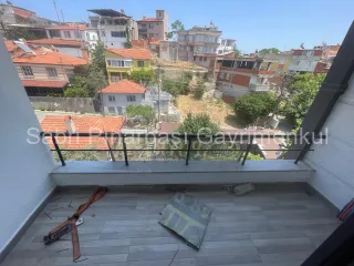SABRİ PINARBAŞI'dan EDREMİT'te SATILIK ARAKAT ÖNCEPHE 1+1 DAİRE