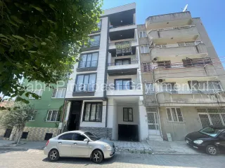 SABRİ PINARBAŞI'dan EDREMİT'te SATILIK ARAKAT ÖNCEPHE 1+1 DAİRE