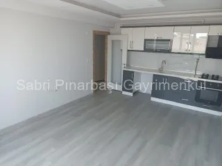 SABRİ PINARBAŞI'dan EDREMİT'te SATILIK FIRSAT 1+1 DAİRE