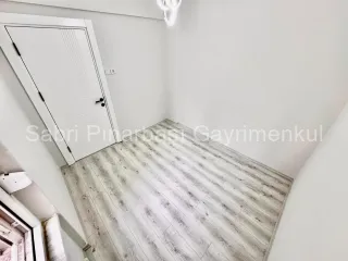 SABRİ PINARBAŞI 'dan AKÇAY'da SATILIK 3+1 YÜKSEK GİRİŞ DAİRE