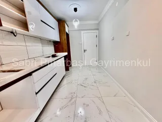 SABRİ PINARBAŞI 'dan AKÇAY'da SATILIK 3+1 YÜKSEK GİRİŞ DAİRE