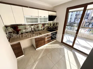 SABRİ PINARBAŞI'daN ALTINKUM'da SATILIK YÜKSEK GİRİŞ ÖNCEPHE 2+1 DAİRE