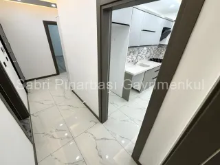 SABRİ PINARBAŞI'daN ALTINKUM'da SATILIK SIFIR EBEVEYN BANYOLU 2+1 DAİRE