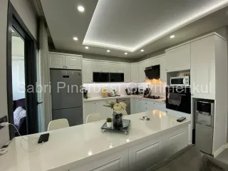 SABRİ PINARBAŞI'dan EDREMİT'te SATILIK LÜKS DAİRE