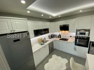 SABRİ PINARBAŞI'dan EDREMİT'te SATILIK LÜKS DAİRE