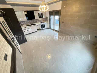 GÜRE 'de DENİZ 'e YAKIN SATILIK VİLLA