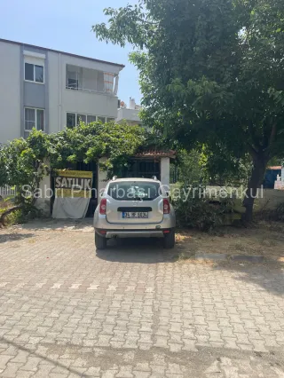 SABRİ PINARBAŞI'dan ALTINOLUK MIHLI'da DENİZ'e 150m TİCARİ İŞYERİ İMARLI SATILIK ARSA