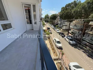 SABRİ PINARBAŞI'dan AKÇAY MERKEZ'de SATILIK FULL YAPILI 2+1 DAİRE