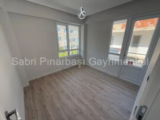 SABRİ PINARBAŞI'dan AKÇAY MERKEZ'de SATILIK FULL YAPILI 2+1 DAİRE