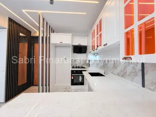 SABRİ PINARBAŞI'dan AKÇAY MERKEZ'de SATILIK FULL YAPILI 2+1 DAİRE