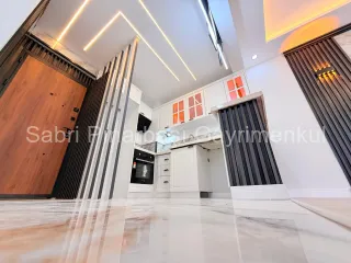 SABRİ PINARBAŞI'dan AKÇAY MERKEZ'de SATILIK FULL YAPILI 2+1 DAİRE