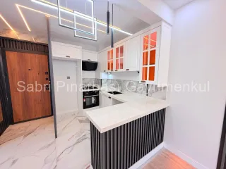SABRİ PINARBAŞI'dan AKÇAY MERKEZ'de SATILIK FULL YAPILI 2+1 DAİRE