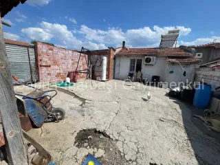 SABRİ PINARBAŞI'ndan HAVRAN ÇAMDİBİ'nde SATILIK 556m2 ARSA İÇİNDE KÖY EVİ
