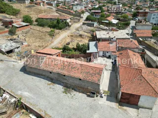 SABRİ PINARBAŞI'ndan HAVRAN ÇAMDİBİ'nde SATILIK 556m2 ARSA İÇİNDE KÖY EVİ