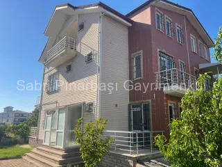 SABRİ PINARBAŞI'dan TEK YETKİLİ CENNETYATAĞIN'da SATILIK 4+1 VİLLA