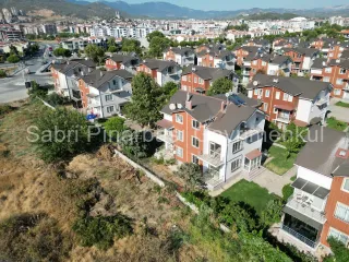 SABRİ PINARBAŞI'dan TEK YETKİLİ CENNETYATAĞIN'da SATILIK 4+1 VİLLA