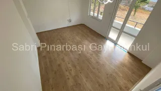SABRİ PINARBAŞI'dan ALTINKUM'da SATILIK YÜKSEK GİRİŞ 2+1 DAİRE