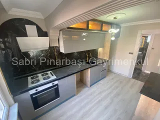 SABRİ PINARBAŞI'dan ALTINKUM'da ŞIK TASARIMLI SATILIK 3+1 DAİRE