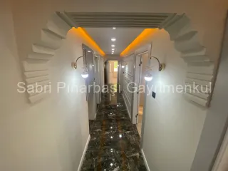SABRİ PINARBAŞI'dan ALTINKUM'da ŞIK TASARIMLI SATILIK 3+1 DAİRE