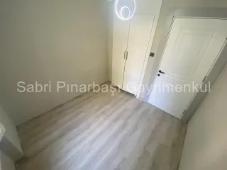 SABRİ PINARBAŞI'dan ALTINKUM'da ŞIK TASARIMLI SATILIK 3+1 DAİRE