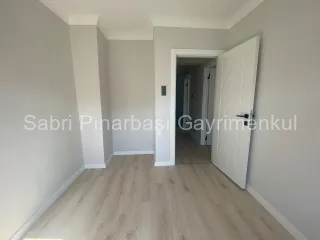 SABRİ PINARBAŞI'dan İKİZÇAY'da SATILIK ÖNCEPHE ARAKAT 3+1 DAİRE