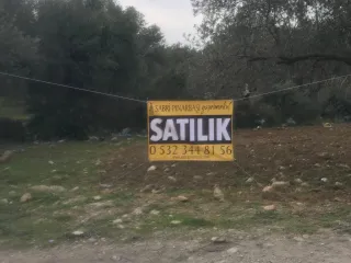 SABRİ PINARBAŞI 'dan ZEYTİNLİ 'de YOLA SIFIR 1996 M2 SATILIK KONUT İMARLI ARSA