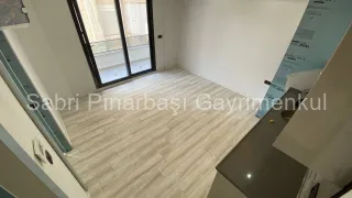 SABRİ PINARBAŞI'dan AKÇAY'da DENİZ'e ÇOK YAKIN SATILIK SIFIR 1+1 DAİRE