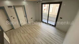 SABRİ PINARBAŞI'dan AKÇAY'da DENİZ'e ÇOK YAKIN SATILIK SIFIR 1+1 DAİRE