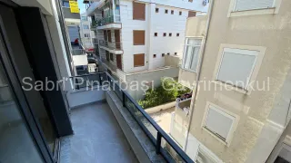 SABRİ PINARBAŞI'dan AKÇAY'da DENİZ'e ÇOK YAKIN SATILIK SIFIR 1+1 DAİRE