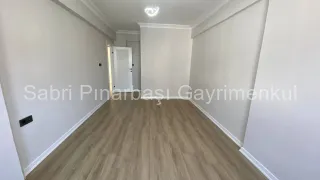 SABRİ PINARBAŞI'dan ALTINKUM'da SATILIK 3+1 DAİRE
