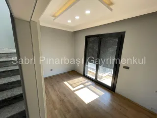 SABRİ PINARBAŞI GAYRİMENKUL'den GÜRE ÇAMLIBEL'de SATILIK 6+1 SIFIR VİLLA