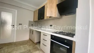 SABRİ PINARBAŞI'dan AKÇAY'da SATILIK YÜKSEK GİRİŞ 2+1 DAİRE