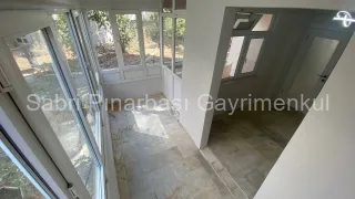 SABRİ PINARBAŞI'dan AKÇAY'da SATILIK YÜKSEK GİRİŞ 2+1 DAİRE