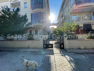 SABRİ PINARBAŞI'dan ALTINKUM'da SATILIK YÜKSEK GİRİŞ ÖN CEPHE 2+1 DAİRE