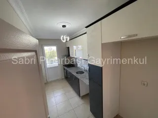 SABRİ PINARBAŞI'dan ALTINKUM'da SATILIK YÜKSEK GİRİŞ ÖN CEPHE 2+1 DAİRE