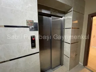 SABRİ PINARBAŞI'dan ALTINKUM'da SATILIK YÜKSEK GİRİŞ ÖN CEPHE 2+1 DAİRE
