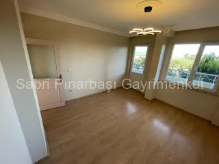 SABRİ PINARBAŞI'dan ALTINKUM'da SATILIK YÜKSEK GİRİŞ ÖN CEPHE 2+1 DAİRE