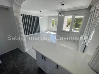 SABRİ PINARBAŞI'dan İKİZÇAY'da SATILIK ÇAY MANZARALI 3+1 DAİRE