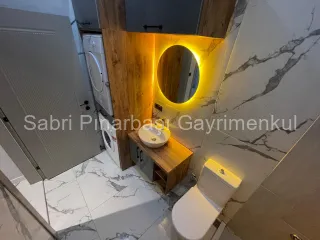 SABRİ PINARBAŞI'dan KIZILKEÇİLİ'de SATILIK FULL YAPILI EŞYALI MÜSTAKİL EV