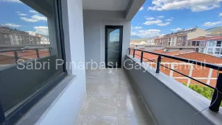 SABRİ PINARBAŞI'dan EDREMİT'te SATILIK SIFIR 2+1 ÖNCEPHE DAİRE