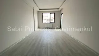 SABRİ PINARBAŞI'dan EDREMİT'te SATILIK SIFIR 2+1 ÖNCEPHE DAİRE