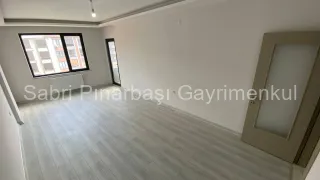 SABRİ PINARBAŞI'dan EDREMİT'te SATILIK SIFIR 2+1 ÖNCEPHE DAİRE