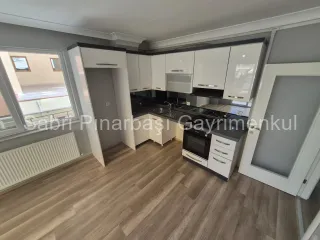 SABRİ PINARBAŞI'dan İKİZÇAY'da SATILIK YÜKSEK GİRİŞ 2+1 DAİRE