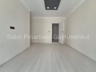 SABRİ PINARBAŞI'dan ÖNCEPHE AYRI MUTFAK 2+1 SIFIR DAİRE