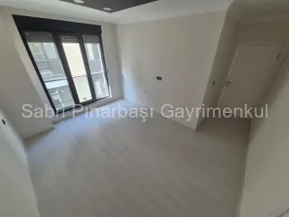 SABRİ PINARBAŞI'dan ÖNCEPHE AYRI MUTFAK 2+1 SIFIR DAİRE