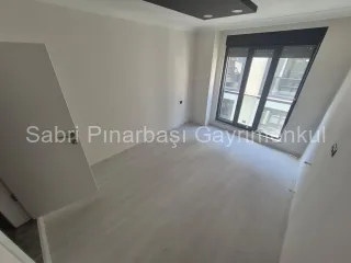 SABRİ PINARBAŞI'dan ÖNCEPHE AYRI MUTFAK 2+1 SIFIR DAİRE