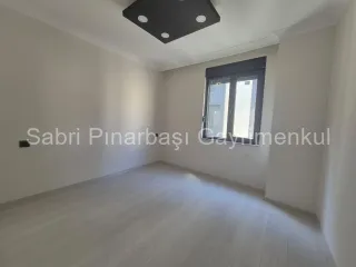 SABRİ PINARBAŞI'dan ÖNCEPHE AYRI MUTFAK 2+1 SIFIR DAİRE