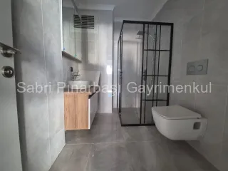SABRİ PINARBAŞI'dan ÖNCEPHE AYRI MUTFAK 2+1 SIFIR DAİRE