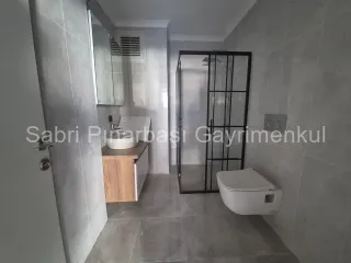 SABRİ PINARBAŞI'dan ÖNCEPHE AYRI MUTFAK 2+1 SIFIR DAİRE